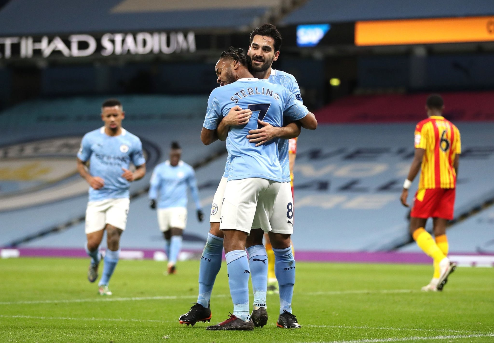 此次签约 此次签约