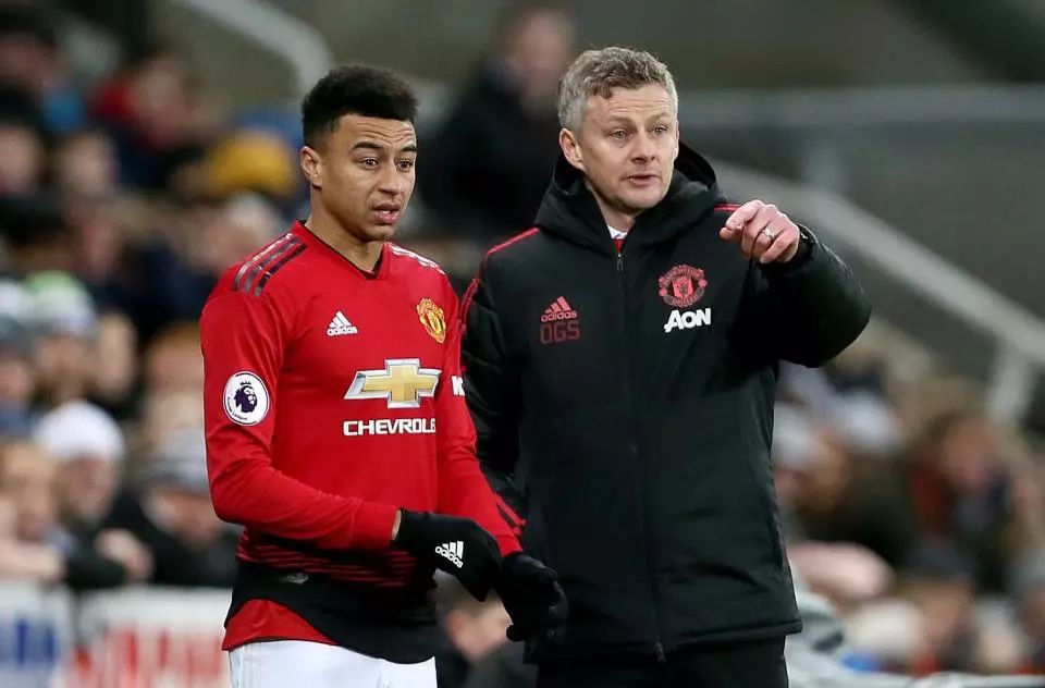 一步的动作 一步的动作